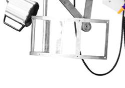 Stalex MUF150 Servo 
  Защита от стружки  
 Прозрачный экран практически полностью закрывает рабочую зону и препятствует вылету стружки в глаза оператора  
