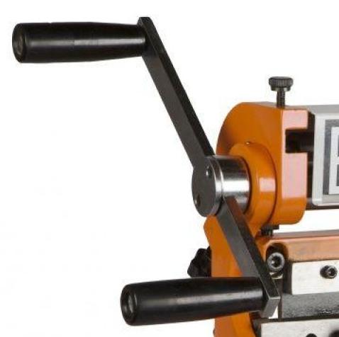 Stalex 3-in-1/305x1 
  Удобство в работе  
 Эргономичный рычаг с облегчает длительную работу без усталости  
