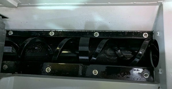 IRONMAC IMU-5X 630  Винтовой стружечный конвейер  Винтовой стружечный конвейер 