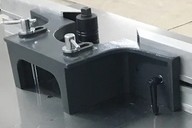 HCM MX5517  КОЖУХ  Простое и надежное крепление кожуха, позволяет быстро отрегулировать его положение  Позволяет использовать инструмент диаметром до 200мм 