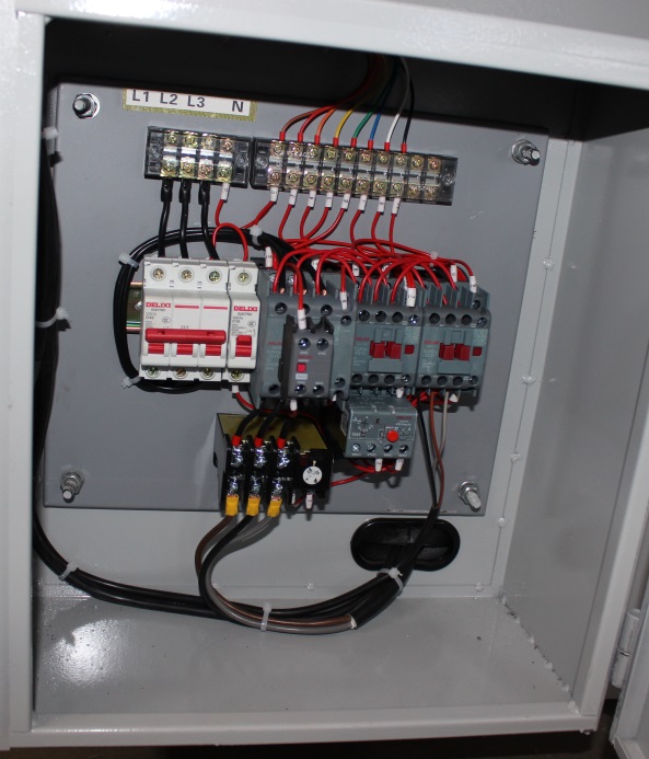 EcoWood MRS-60  Электрооборудование  При производстве станков используются только качественные электронные компоненты проверенных производителей  Электрические цепи имеют надлежащие системы безопасности 