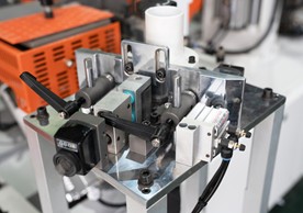 HOLD HD783  Пазовальный узел для кромки Создает тонкий паз в кромке для ее нанесения на вертикальную и наклонные поверхности заготовки