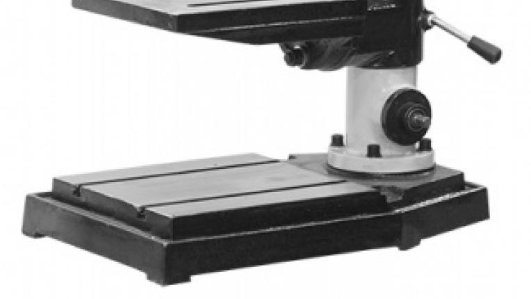 Stalex SDI-20T 
  Надежная станина  
 Массивная конструкция из серого чугуна гарантирует работу без вибраций  
