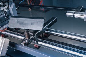 OSTERMANN CL 1200 Standart  Подручник  Входит в комплект поставки и позволяет точить заготовки вручную 